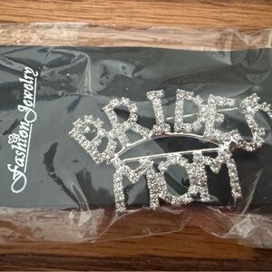 Fashion Jewelry Silver 'Bride's Mom' Brooch